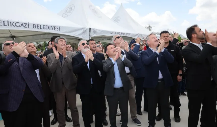 Kayseri Melikgazi'de 2'nci Havacılık Festivali coşkusu