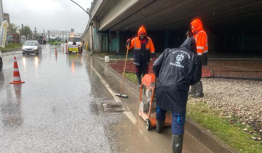 Kocaeli A Takımı hayatı kolaylaştırmayı sürdürüyor