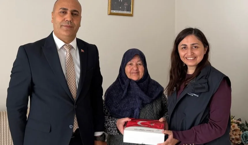 Manisa Büyükşehir'den şehit annelerine anlamlı ziyaret