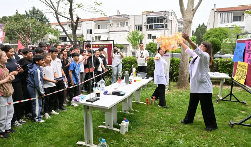 Manisalı öğrenciler 'Bahar' ile geleceğe çiçek açtı