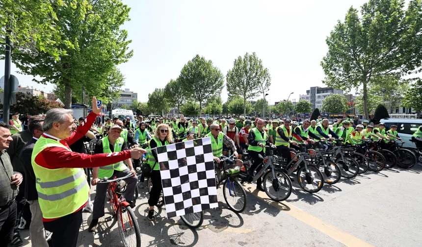 Sakarya'da pedallar farkındalık için çevrildi