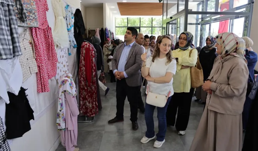 Kütahya'da bir yıllık emekler sergilendi