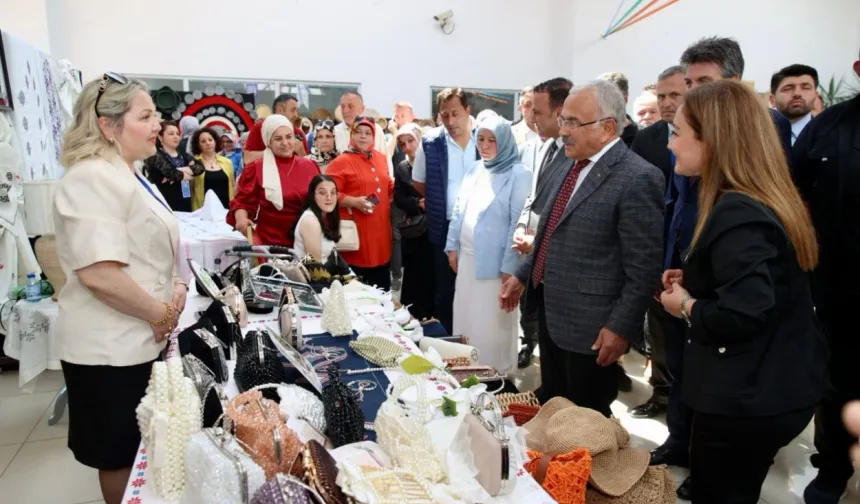 Ordu Fatsa'da ORMEK kursiyerlerinden yıl sonu sergisi