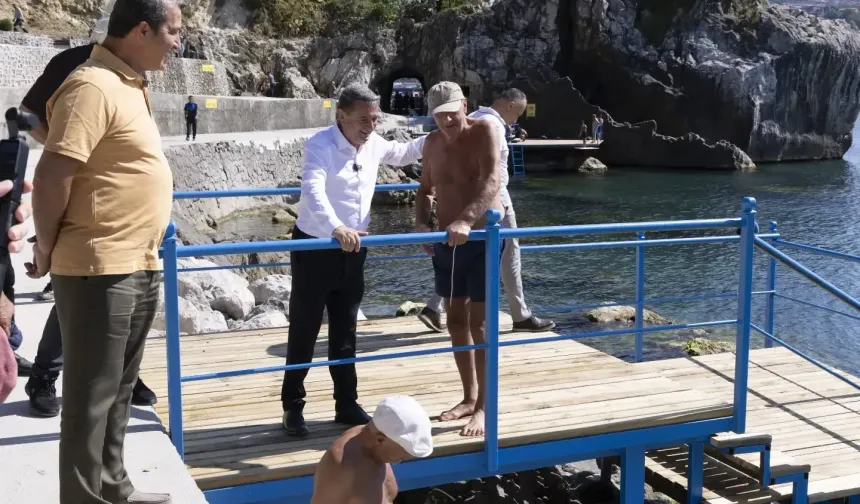 Başkan Tahsin Erdem Liman Arkası çalışmalarını inceledi