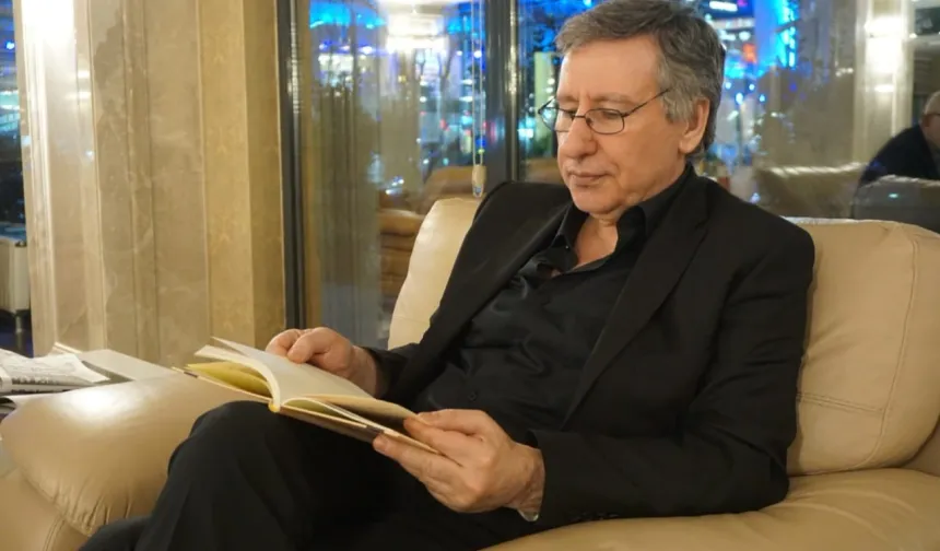 'Mustafa Aydoğan'la Dile Dair' kitapçılardaki yerini aldı