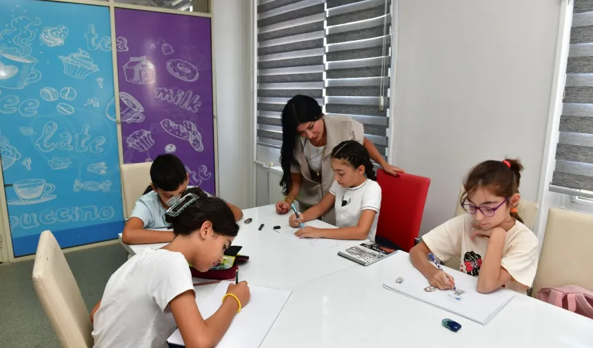 İzmir Çiğli'de güz dönemi kültür kursları başlıyor