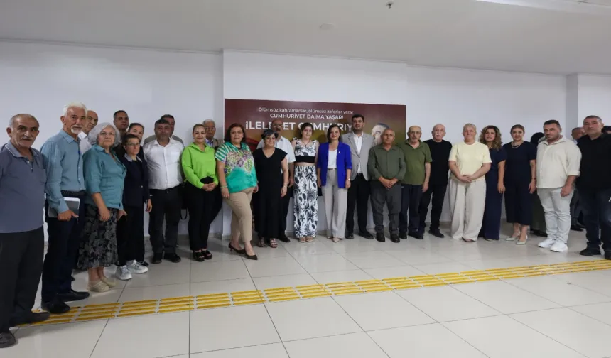 İzmir Karabağlar Meclisi'nde komisyonlar yeniden şekillendi