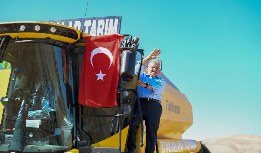 Kayseri Büyükşehir'in tohum desteği hasatta yüz güldürdü