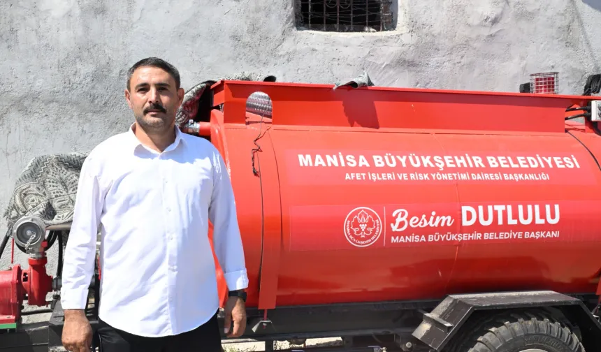 Manisa Büyükşehir'in tankeri yangının köye ulaşmasını engelledi