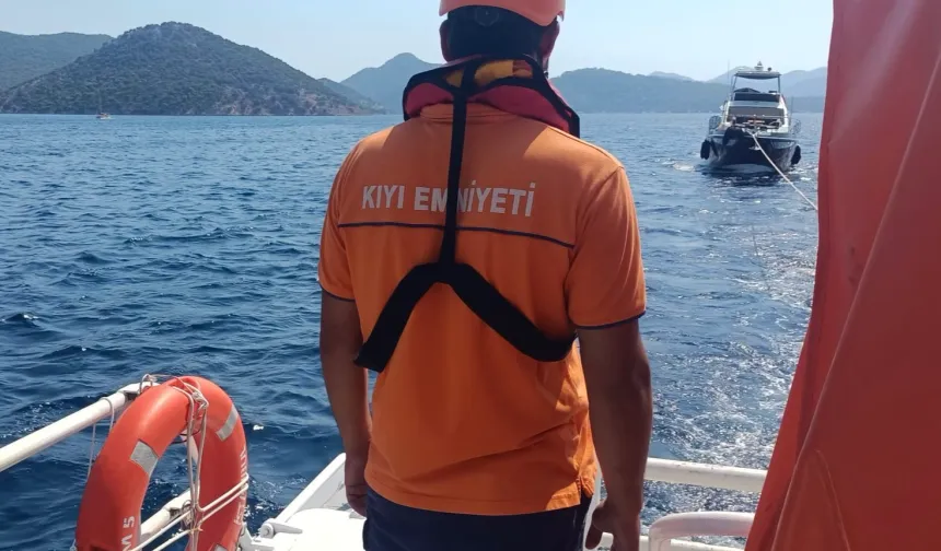 Tersane Adası açıklarında tekne arızası