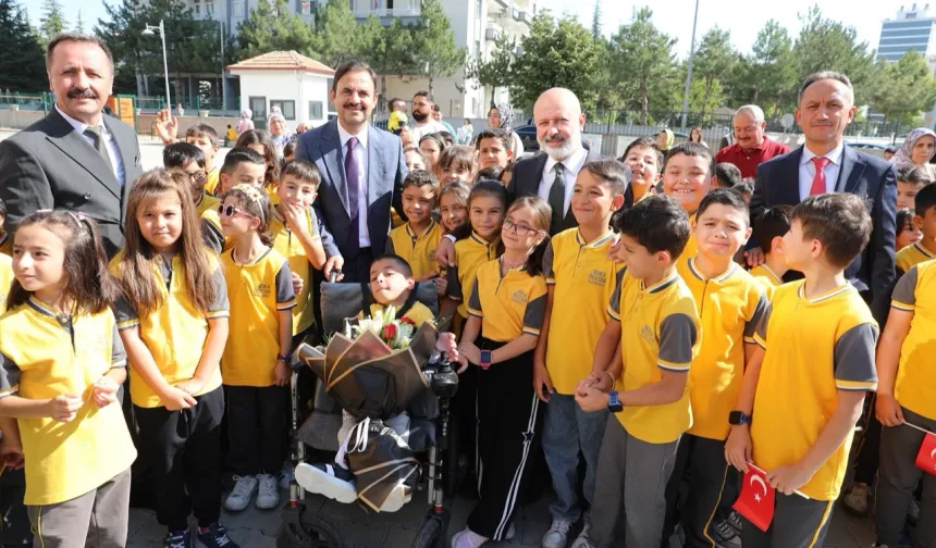 Kayseri Kocasinan'da ilk ders zili çaldı