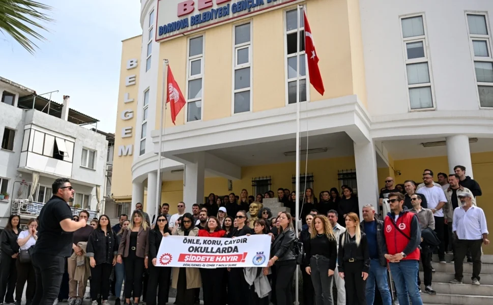 İzmir Bornova'dan okullarda şiddete karşı tek ses!
