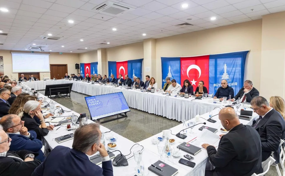 İzmir ortak aklı harekete geçiren kurullarla kalkınacak