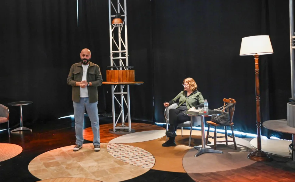 Tiyatronun binlerce yıllık yolculuğu Bornova'da anlatıldı