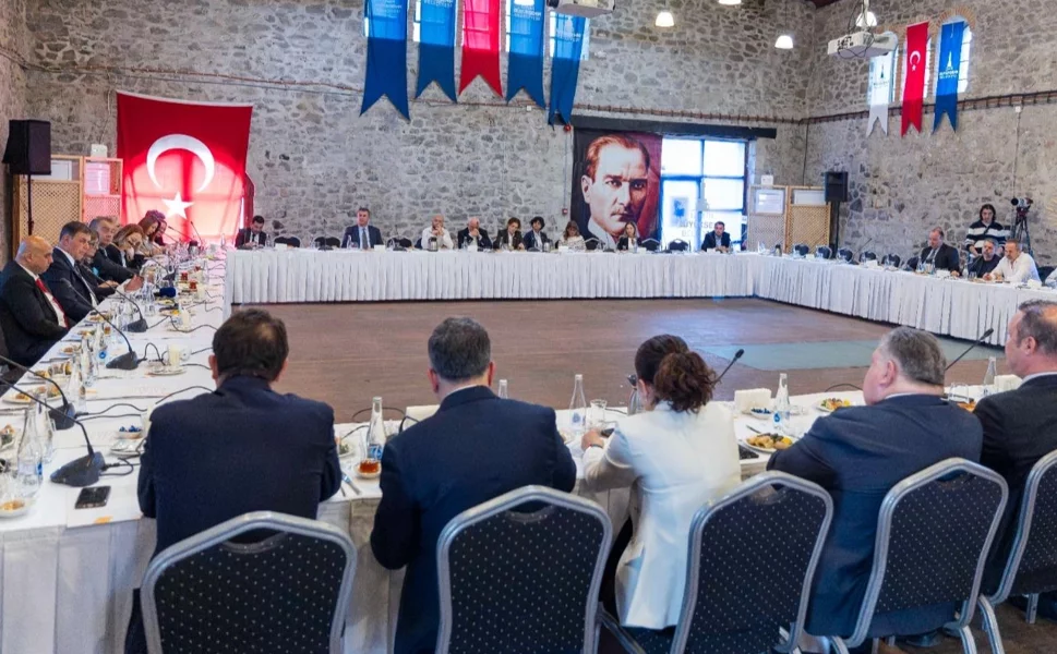 Tugay'dan turizm sektörüne destek ve iş birliği çağrısı