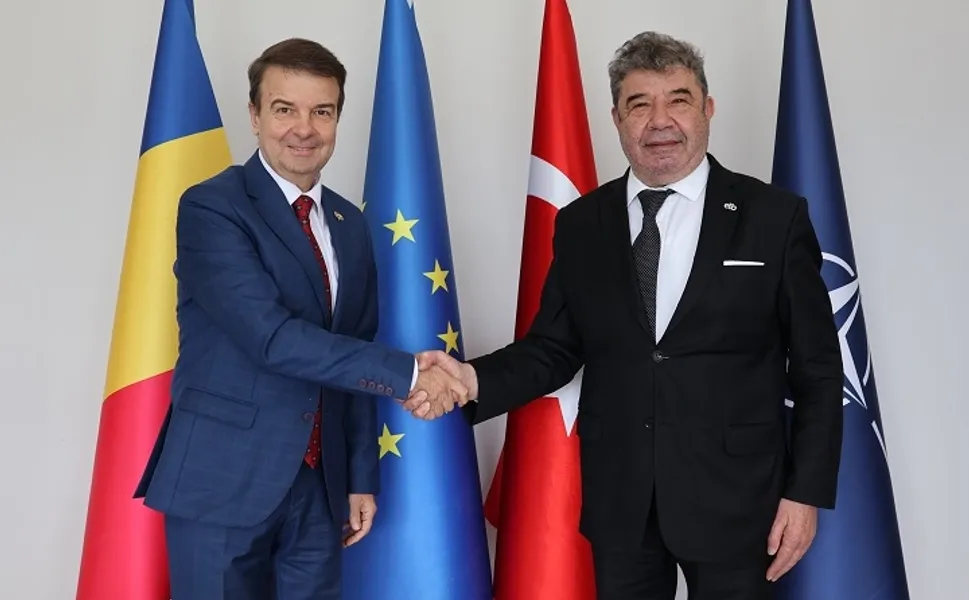Egeli mobilya ihracatçılarına Romanya'dan Schengen vizesinde destek