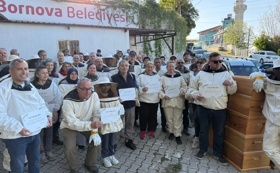 İzmir Bornova'da arıcılığa güçlü destek