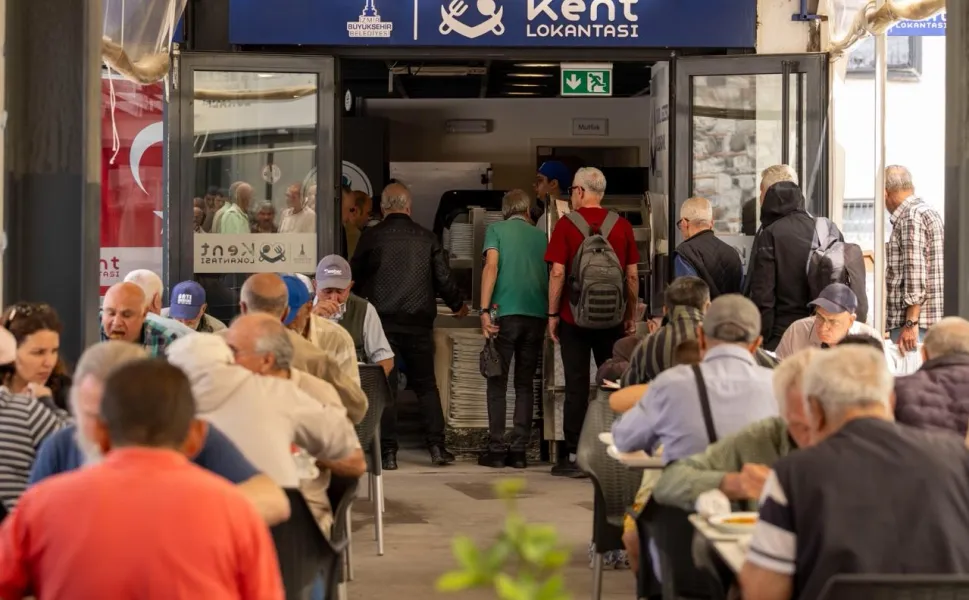 İzmir'de Kent Lokantaları'nda 19 Mayıs'a özel ücretsiz yemek