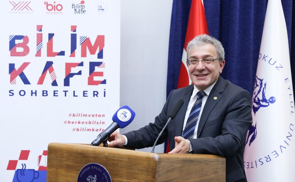 Yılmaz ;"insan ile yapay zekâyı birbirinden ayıran en temel unsur karar verme yetisi"
