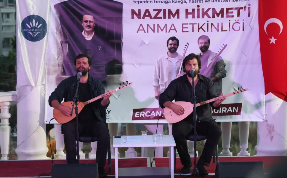 İzmir Karabağlar'da Nazım Hikmet'in dizeleri yankılandı