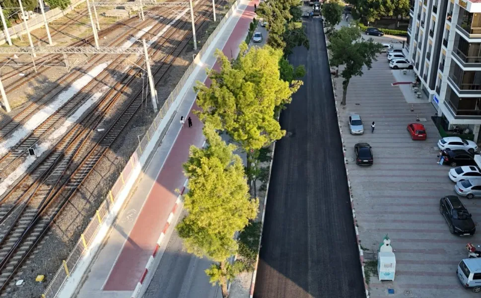 İzmir Torbalı'nın ana arteri yenileniyor