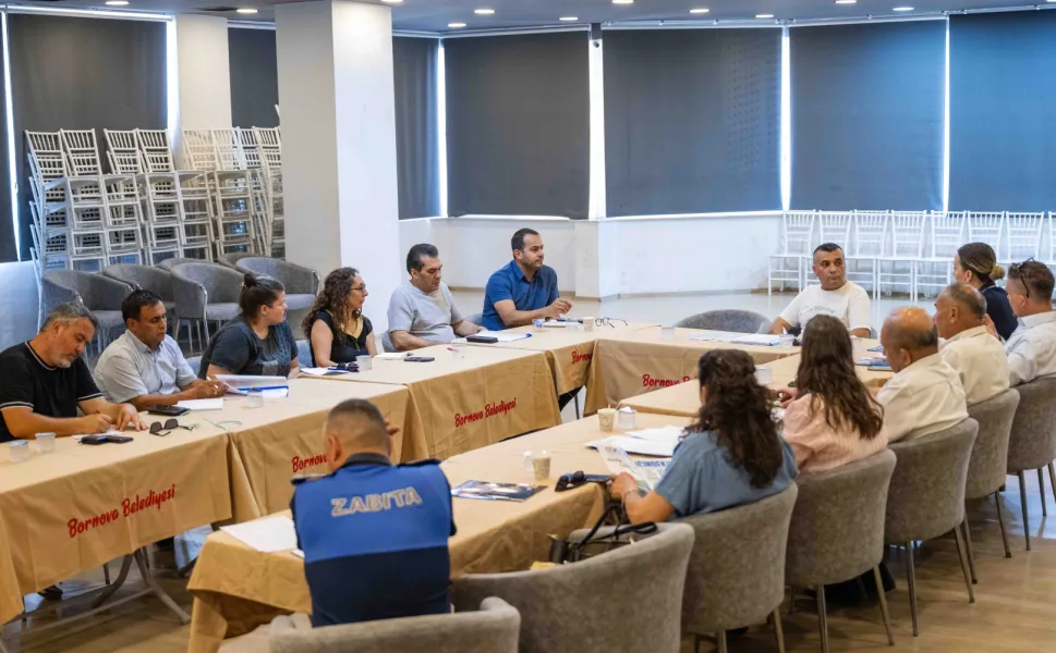 İzmir Bornova'da Muhtarlar Toplantısı yapıldı