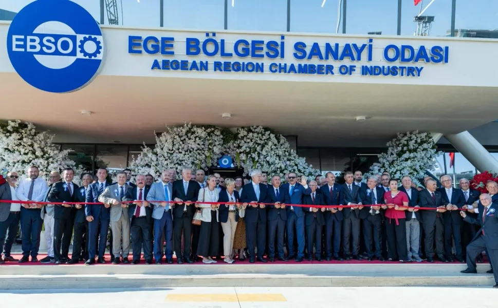 İzmir'de EBSO'nun yeni hizmet binası açıldı