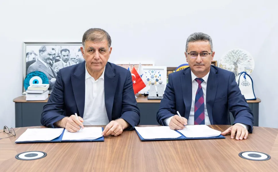 İZULAŞ'ta 772 çalışanı kapsayan toplu iş sözleşmesi imzalandı