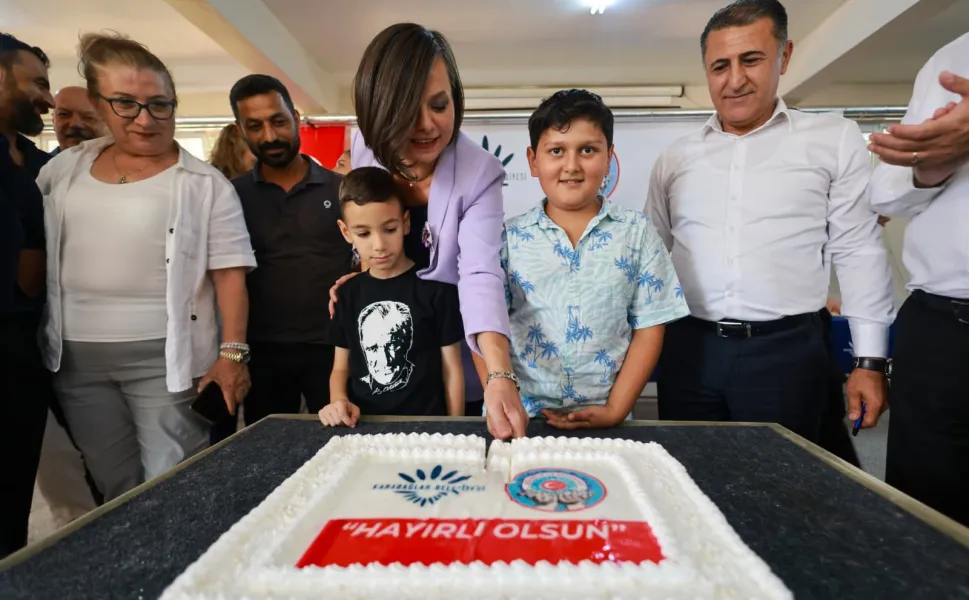 Karabağlar'da toplu sözleşme sevinci