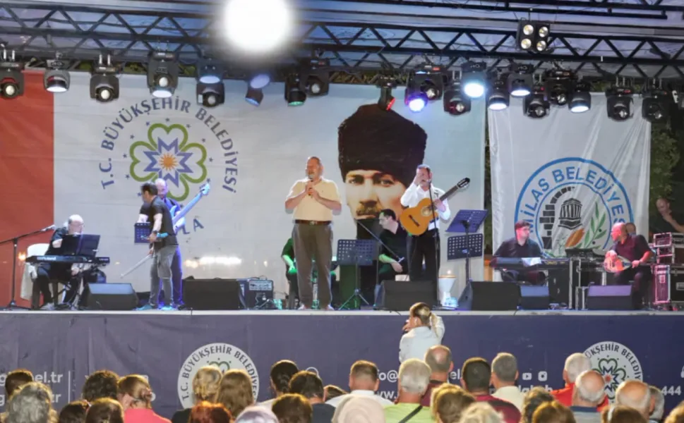 Muğla Milas'ta 'Mylasa Band' izdihamı