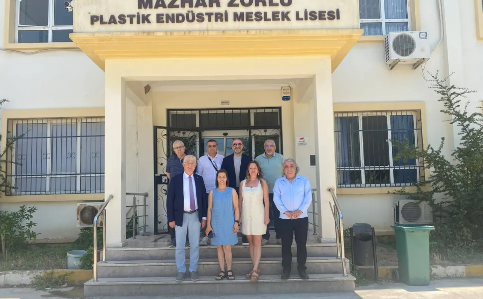 İzmir'li Sanayicilerinden 'ara eleman' alarmı...