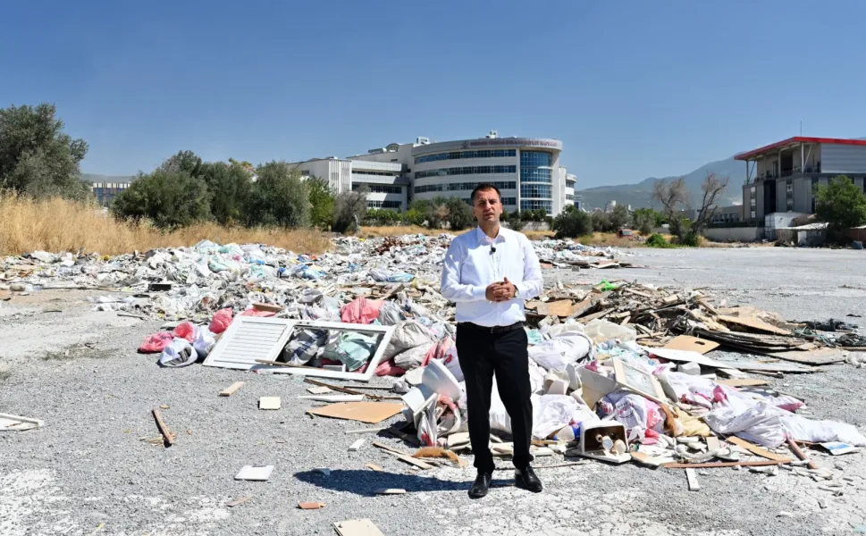 İzmir Bornova'da kaçak molozla topyekün mücadele