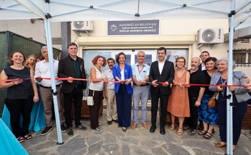İzmir Karabağlar'da Gönüllü Danışmanlık ve Test Merkezi açıldı