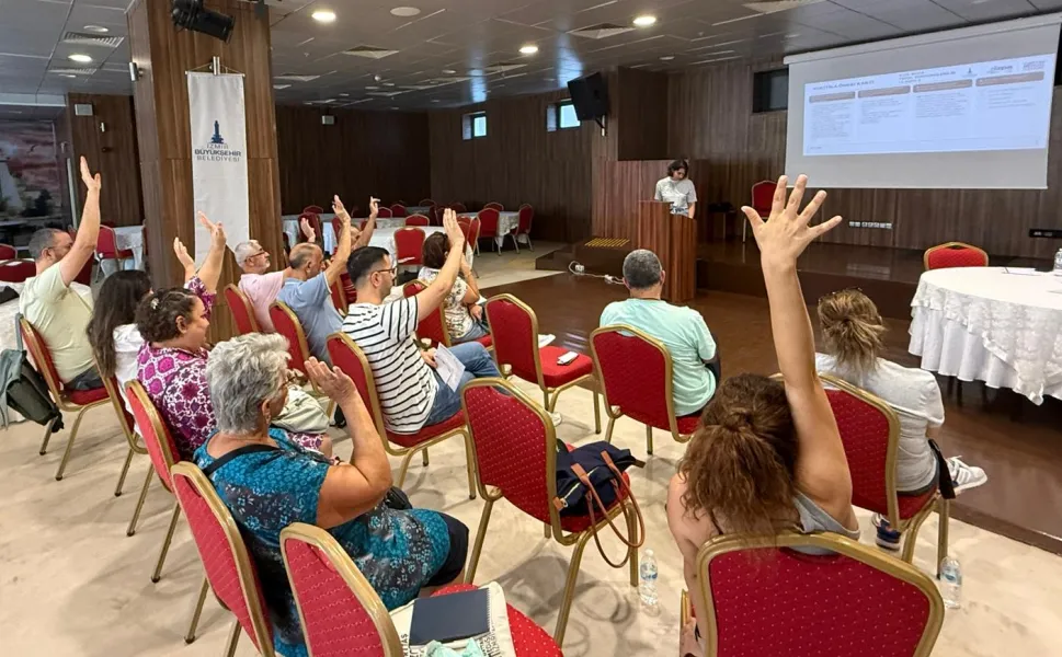 İzmir'de yurttaşın sözü karara dönüşüyor