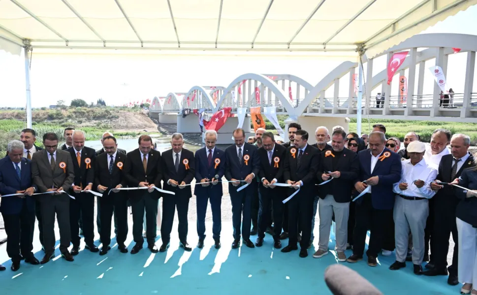 Tarihi Gediz Köprüsü yeniden hizmette