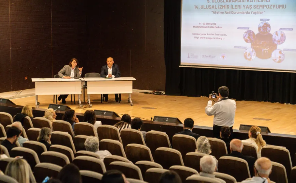 İzmir afetlere yaşlılarla birlikte hazırlanacak