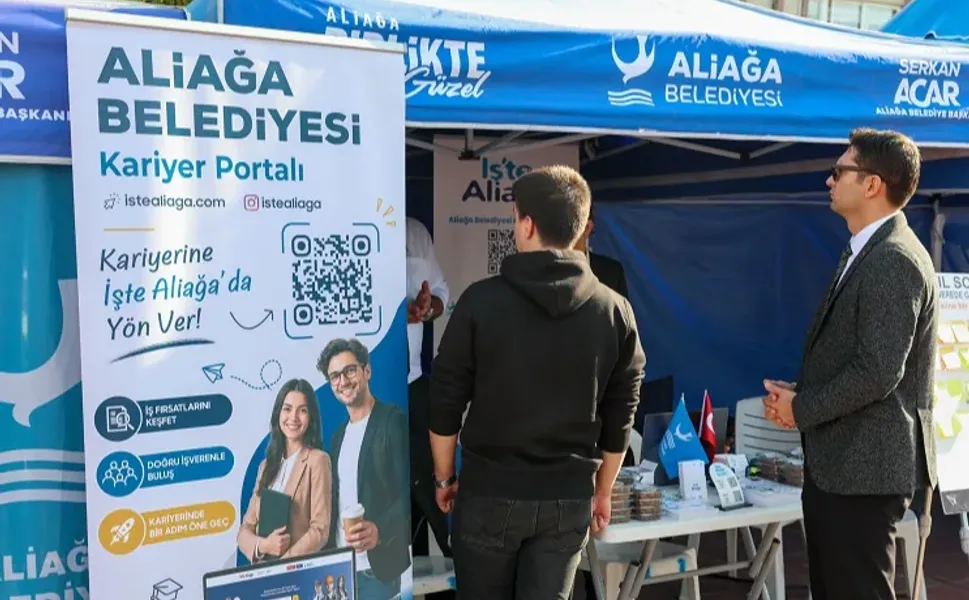 İzmir Aliağa'da KariyerİZM ve İş Fuarı düzenlendi