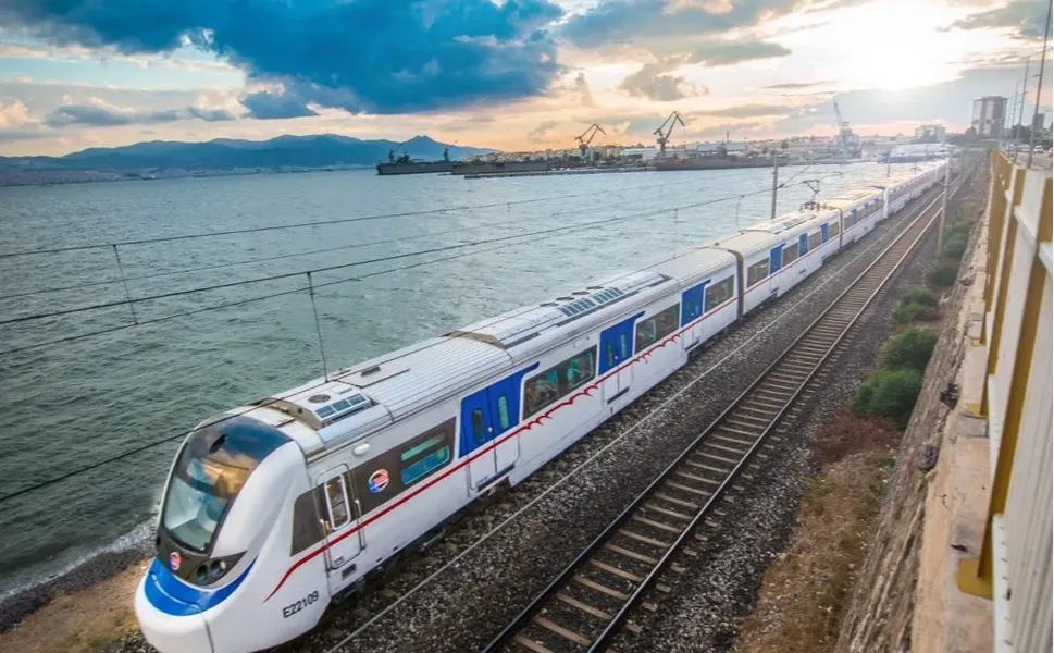 İzmir'de bayramda toplu ulaşımda özel düzenleme