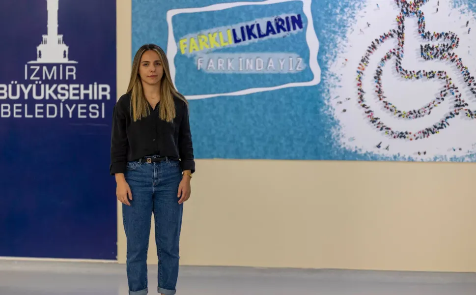 İzmirli Sahra Nur engel tanımıyor