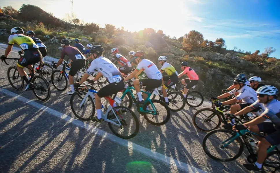 Veloturk Gran Fondo Çeşme'nin 10'uncu yılında 809 sporcu yarışacak