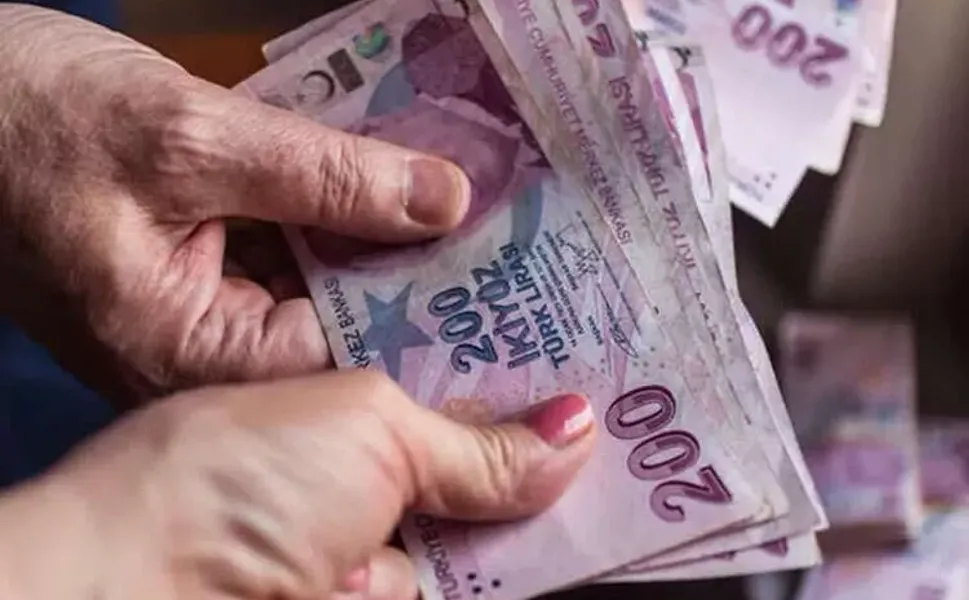 Yaşlı ve engelli aylıkları hesaplarda