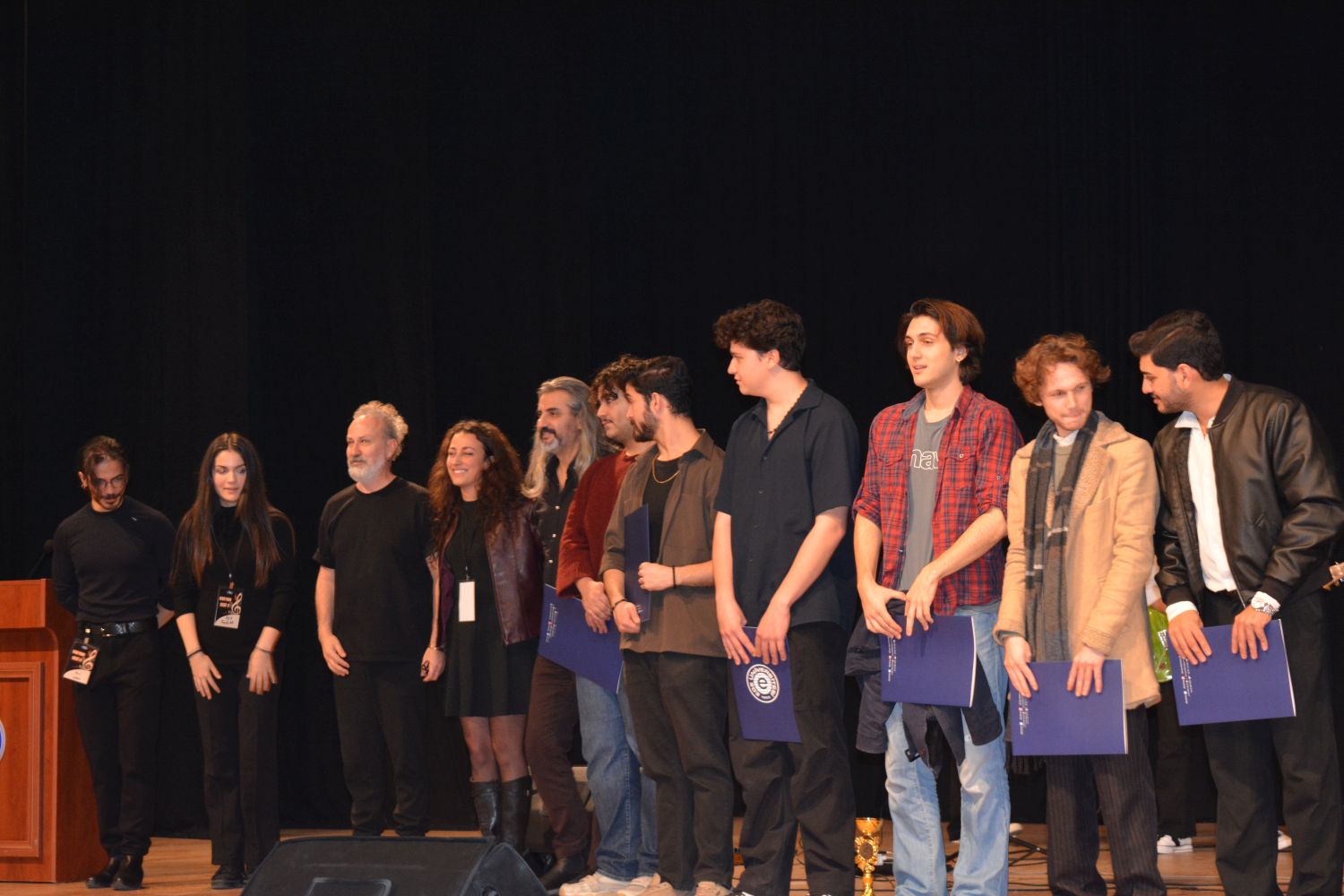 ++“Ege’nin Sesi” Yarışmasının Kazananı Arben Özgeçer Oldu