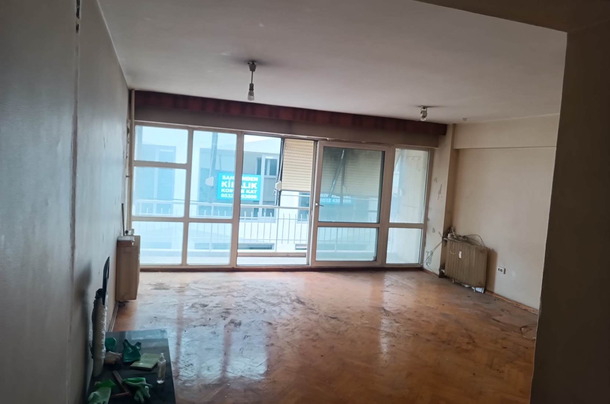 Konak Belediyesi’nden Çöp Ev Operasyonu 4 Kamyon Atık Çıktı (7)-2