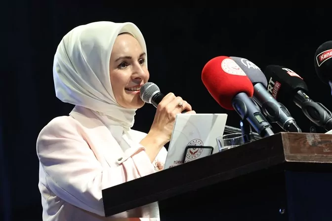 Kadınlar için yapay zeka ve dijital güçlenme 7 pilot ilde başlıyor