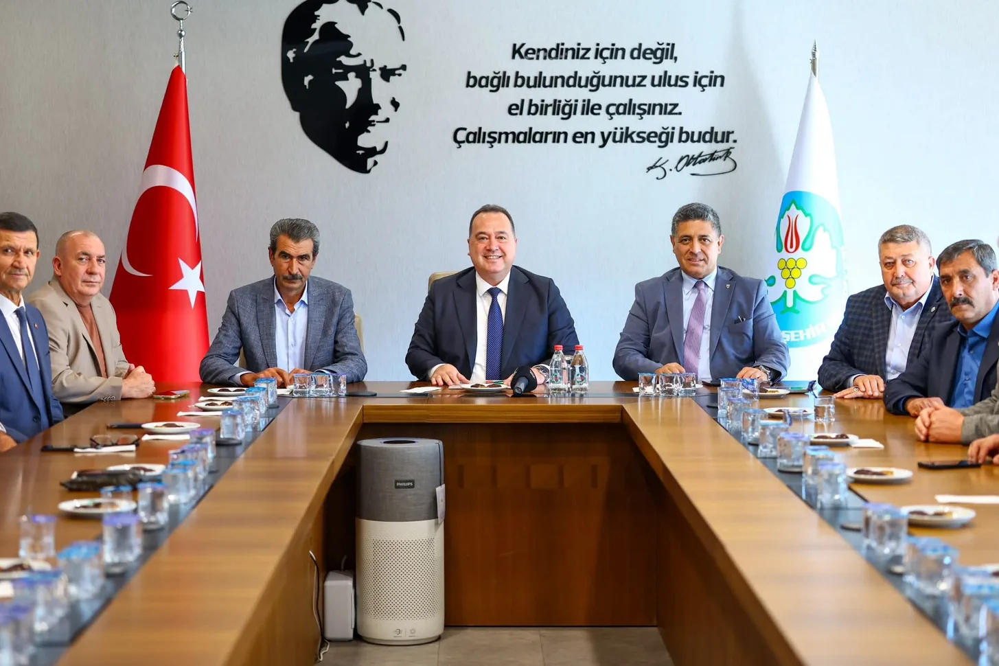 Manisa Büyükşehir'den üreticiye can suyu